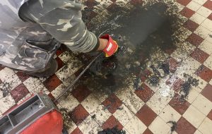 woma-dugulaselharitas-budapest-1